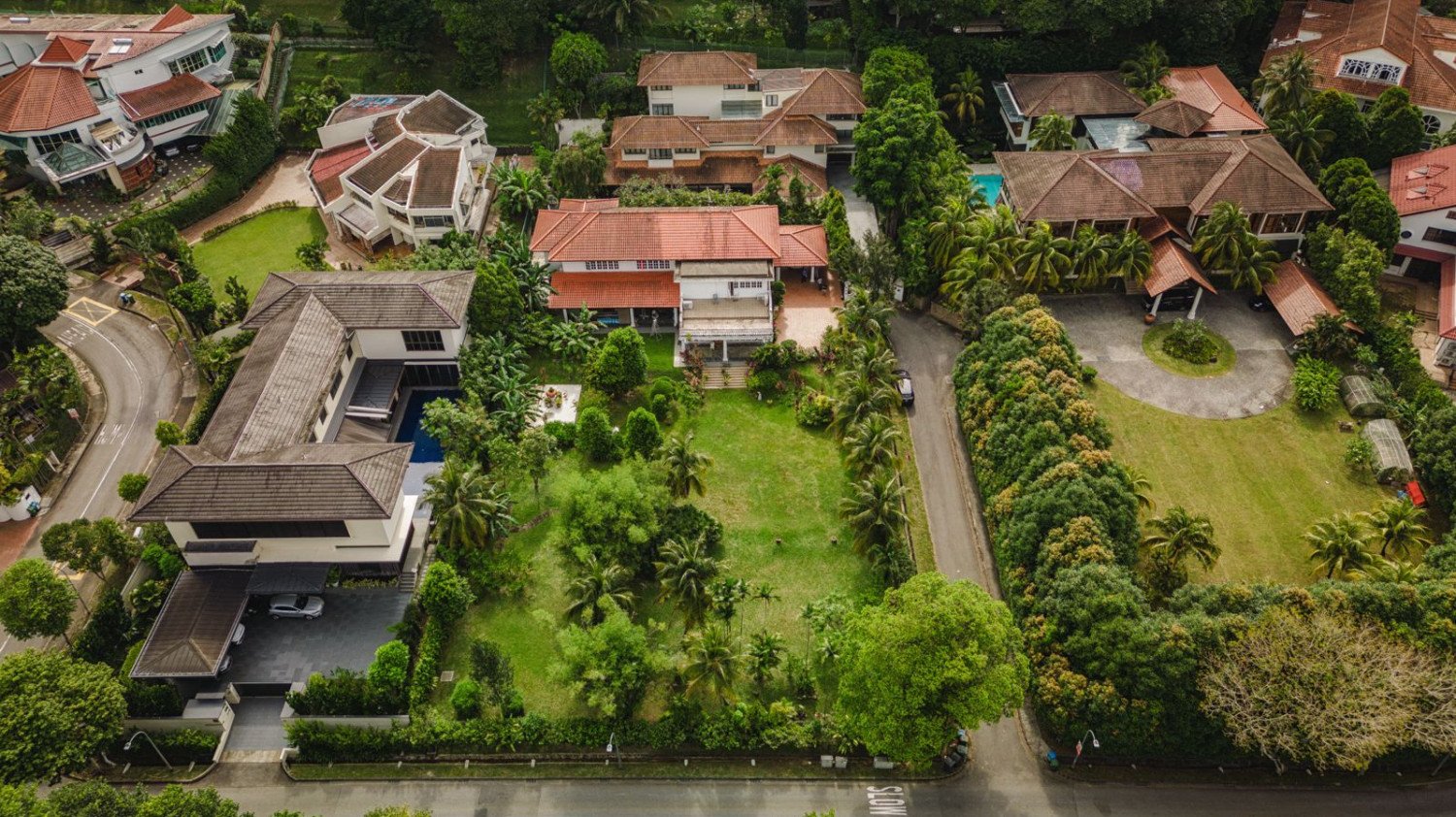 Caldecott Hill Site